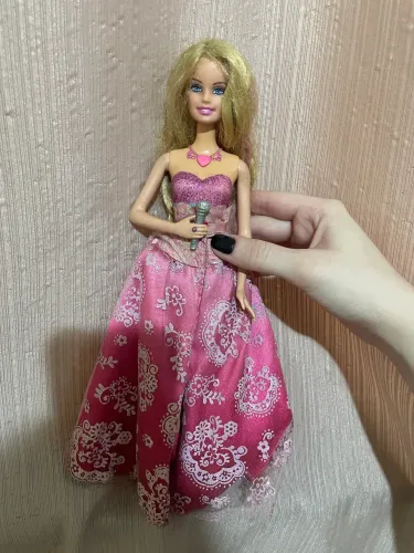 Barbie princesa popstar