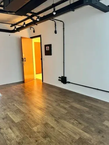 Sala Comercial para Locação em Barueri, Alphaville.