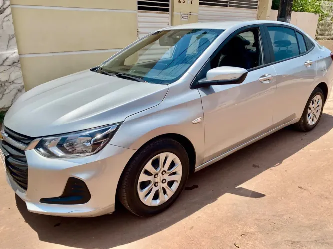 Chevrolet Onix Plus LT 1.0 12V Flex Mec. 4P 2022