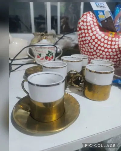 Xícaras de Café Antigas