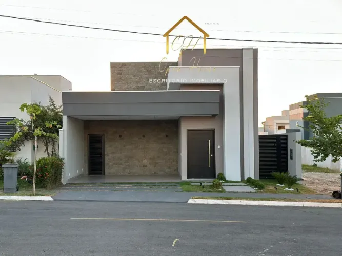 Casa moderna à venda no Condomínio PRIMOR DAS TORRES com 3 suítes, piscina e alto padrão!