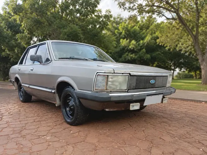 Ford Del Rey Ghia 1.8 / 1.6 2P E 4P 1981