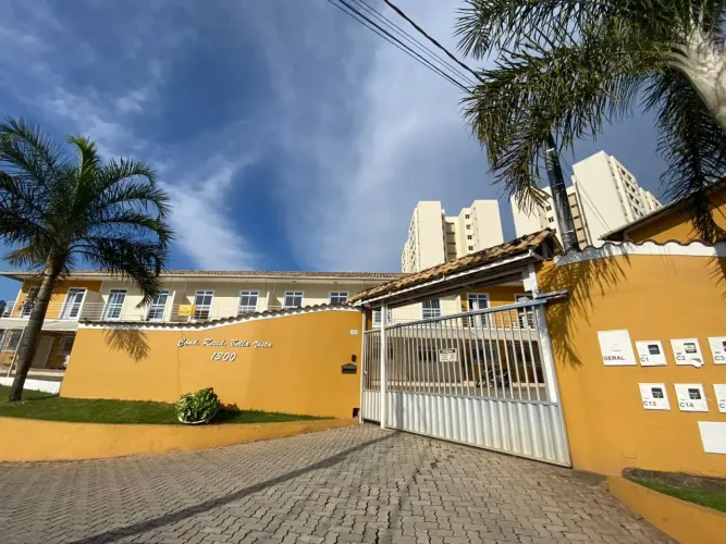 Excelente Casa duplex em Condomínio no Quintas das Avenida II