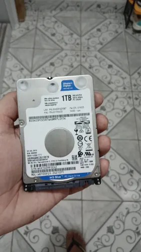Hd wester digital 1 tb semi novo