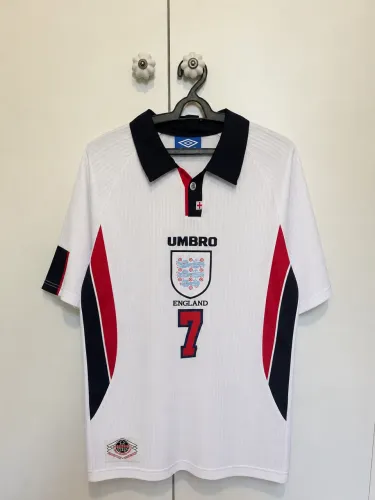 Camisa retrô Inglaterra 7 Beckham
