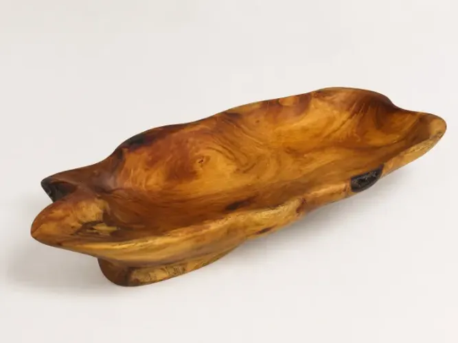 Gamela Artesanal de Madeira Maciça - Peça Única Decorativa