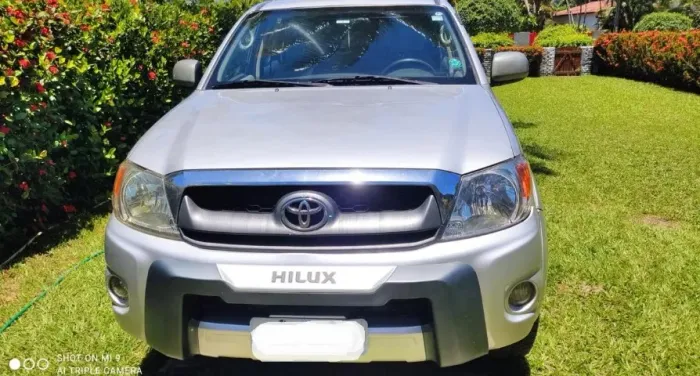 Toyota Hilux CD SR 4X2 2.7 16v/2.7 Flex Mec. 2009