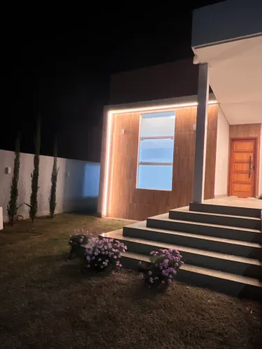 Casa Térrea Mobiliada com 3 Suítes e Closet - Condomínio Damha II
