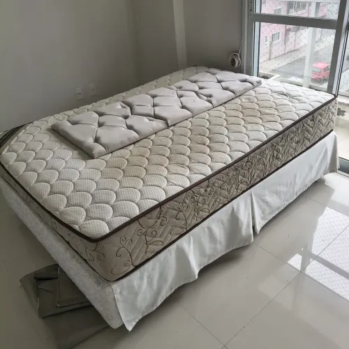 Colchão e base cama casal