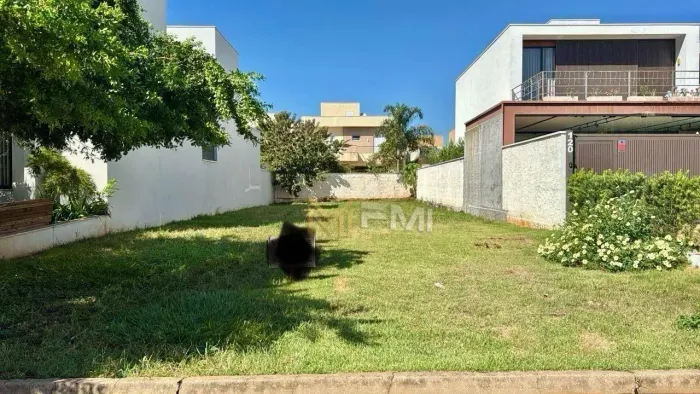 Terreno à venda, 300 m² por R$ 550.000,00 - Parque Brasil 500 - Paulínia/SP