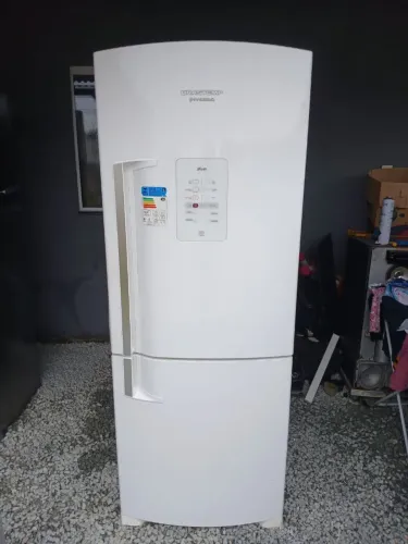 Brastemp frost free inverse usada ótimas condições de uso funcionando perfeitamente