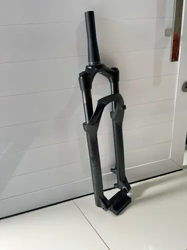 Suspensão RockShox Judy - Ar e Óleo (Nova)