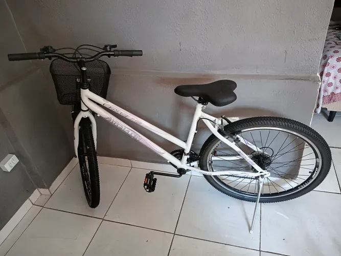 Bicicleta Aro 26 Sem uso