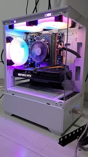 PC Gamer RGB ? RTX 3060 12GB + Intel Core i7