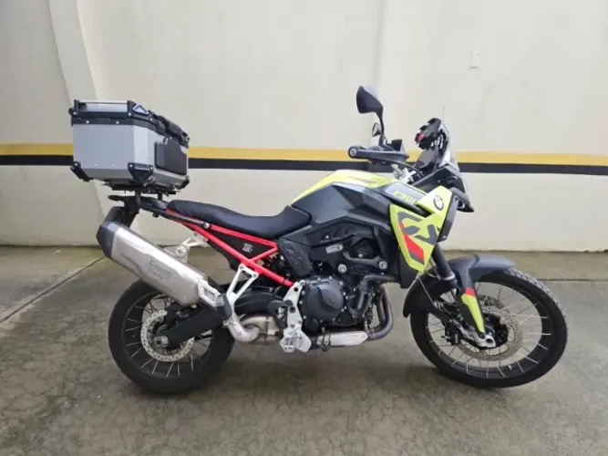 BMW F 900 GS Plus 2024/2025 - 25.000 km - Revisada + acessórios