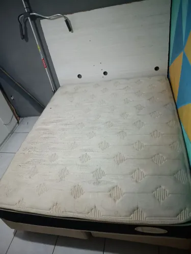 Cama box Queen casal