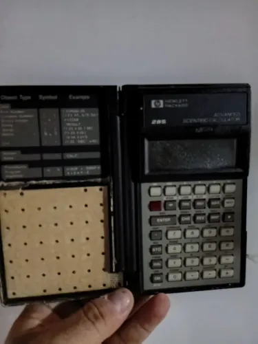 Calculadora antiga da HP( peça de colecionador)