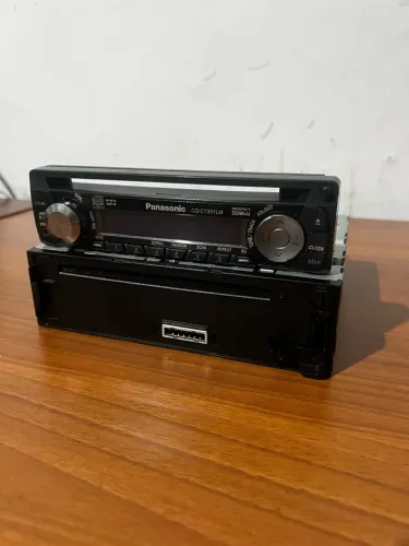 CD Player Panasonic CQ-C1301LM