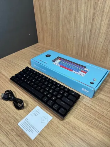 Teclado Gamer K61 RGB Switch Red Mecânico