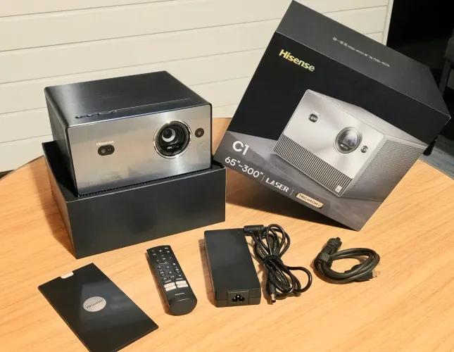 PROJETOR HISENSE C1 4K REAL TRIPLE LASER (EUROPA)