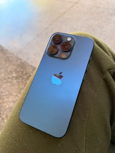 iPhone 15 pro 128gb