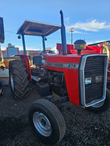 Trator MF 265 com redutor