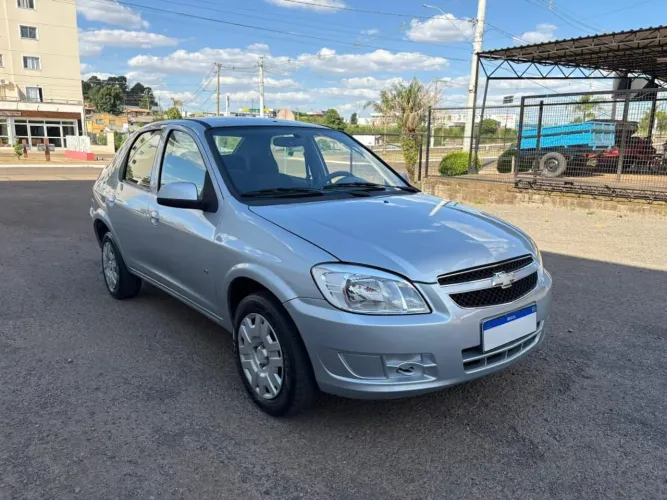 Chevrolet Prisma Sed. Maxx/ LT 1.4 8V Econof. 4P 2011