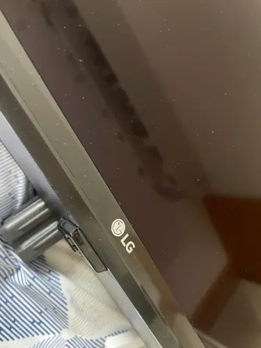 TV LG 55UK6360PSF 55? com tela quebrada para retirada de peças
