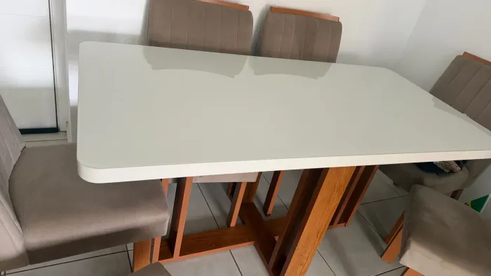 Mesa 6 cadeiras