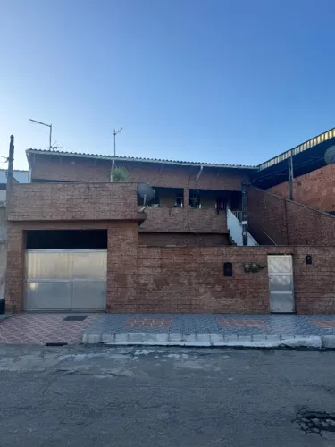 Casa de Condomínio em Duque de Caxias