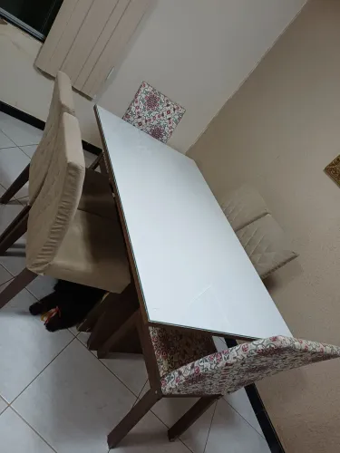 Mesa jantar com 6 cadeiras 1.60