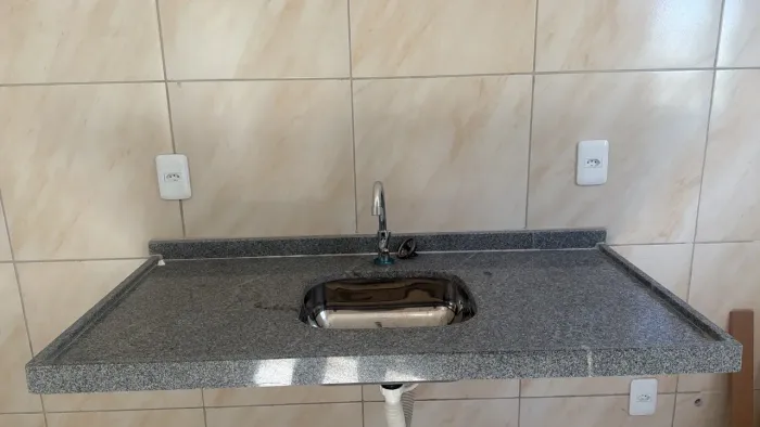 Vendo Pia e balcão 