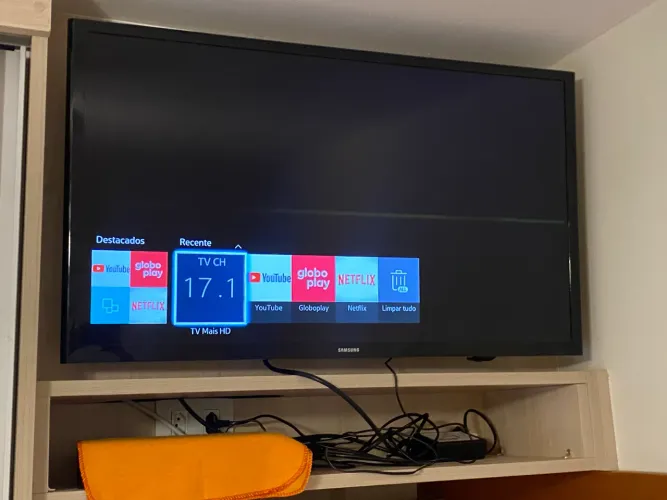 SMART TV 32 com avaria