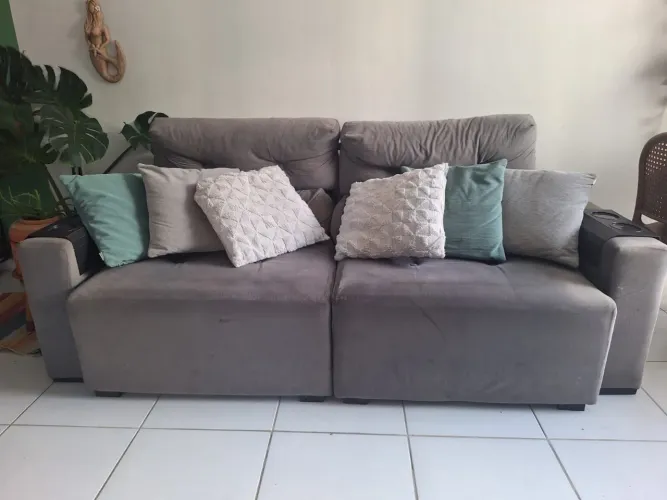 Vendo sofá 3 lugares retrátil