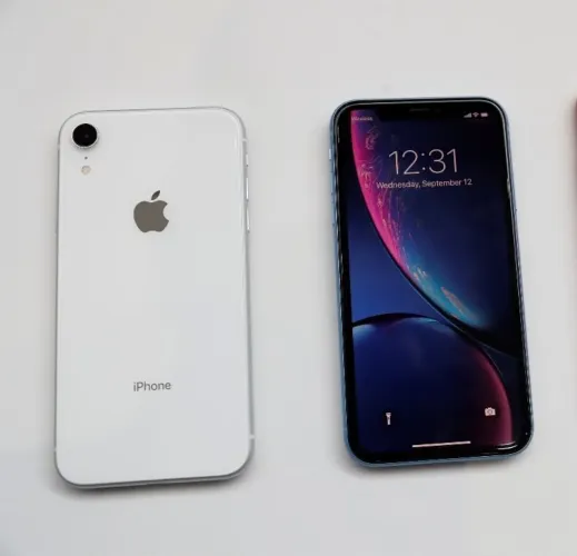 iPhone XR
