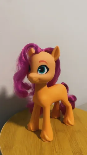 My Little Pony Sunny Starscout Hasbro
