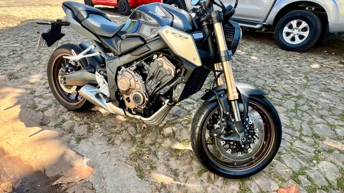 Moto a venda