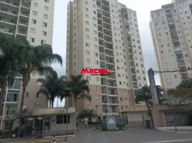 Imóvel para aluguel e venda tem 55 metros quadrados com 2 quartos
