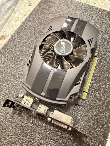 GTX 1050 2gb ASUS.
