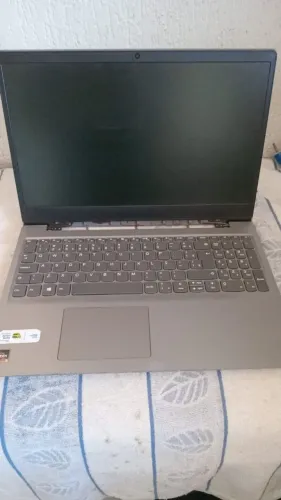 CARCANotebook lenovo ideapad s145 com placa mãe queimada.... estou vendendo como CARCAÇA!!