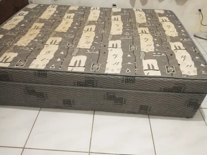 Cama box casal