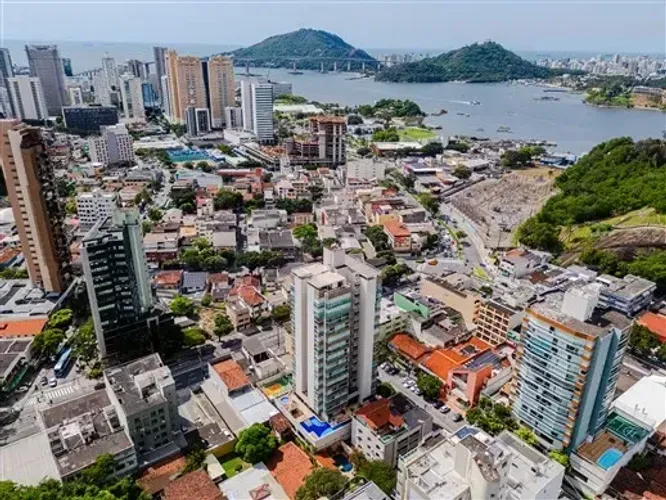 Triplex para venda com 240 metros quadrados com 4 quartos em Bento Ferreira - Vitória - ES