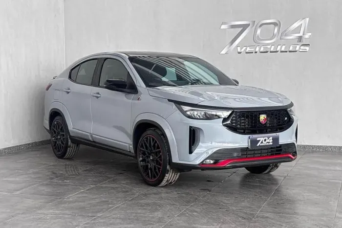 Fiat Fastback Abarth Turbo Flex 1.3 Aut. 2025