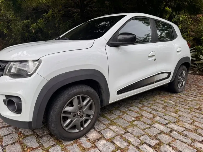 Renault Kwid Intense 1.0 Flex 12V 5P Mec. 2021