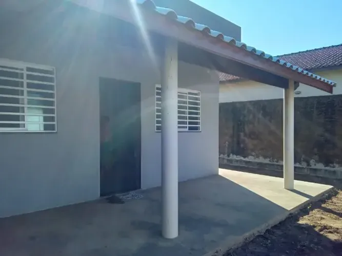 Casa Nova Ilha Comprida/2 Dormitórios/Escriturada/Planta.Projeto aprovado.