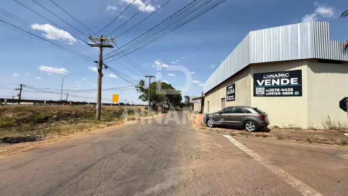 Locação de Galpão Depósito Armazém - prox. a BR 153.