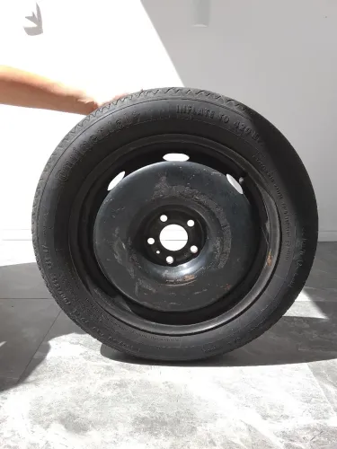 Estepe da Mercedes gla 200