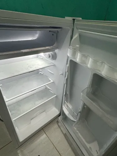 Frigobar electrolux novo