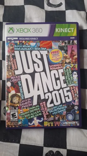 Jogo Just Dance 2015 Xbox 360 kinect (contém um jogo chamado grease também)