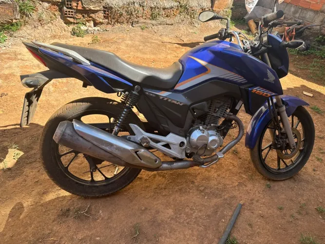 Titan 160 ano 2018